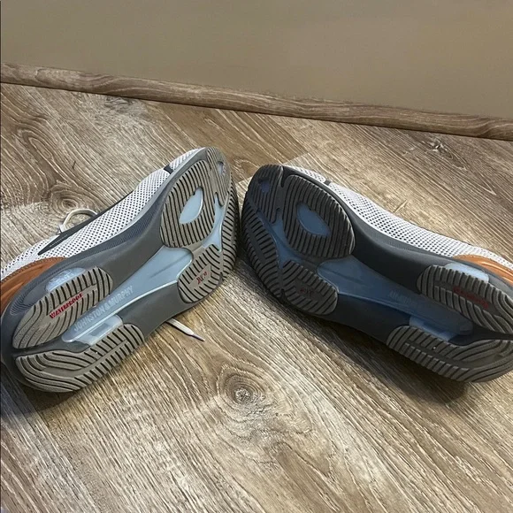 Johnston & Murphy Light Gray Sneakers - Picture 4 of 8